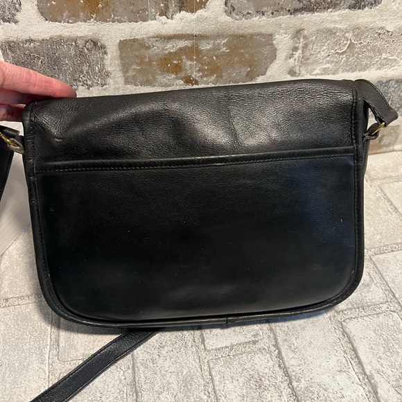 COACH Vintage City Bag Black Leather Crossbody Bag 324 - Picture 4 of 16